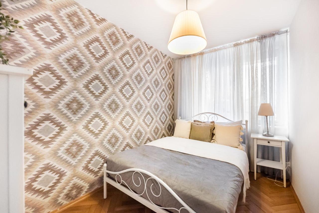 Metro Swietokrzyska Boho Aesthetic Apartment Varsovie Extérieur photo