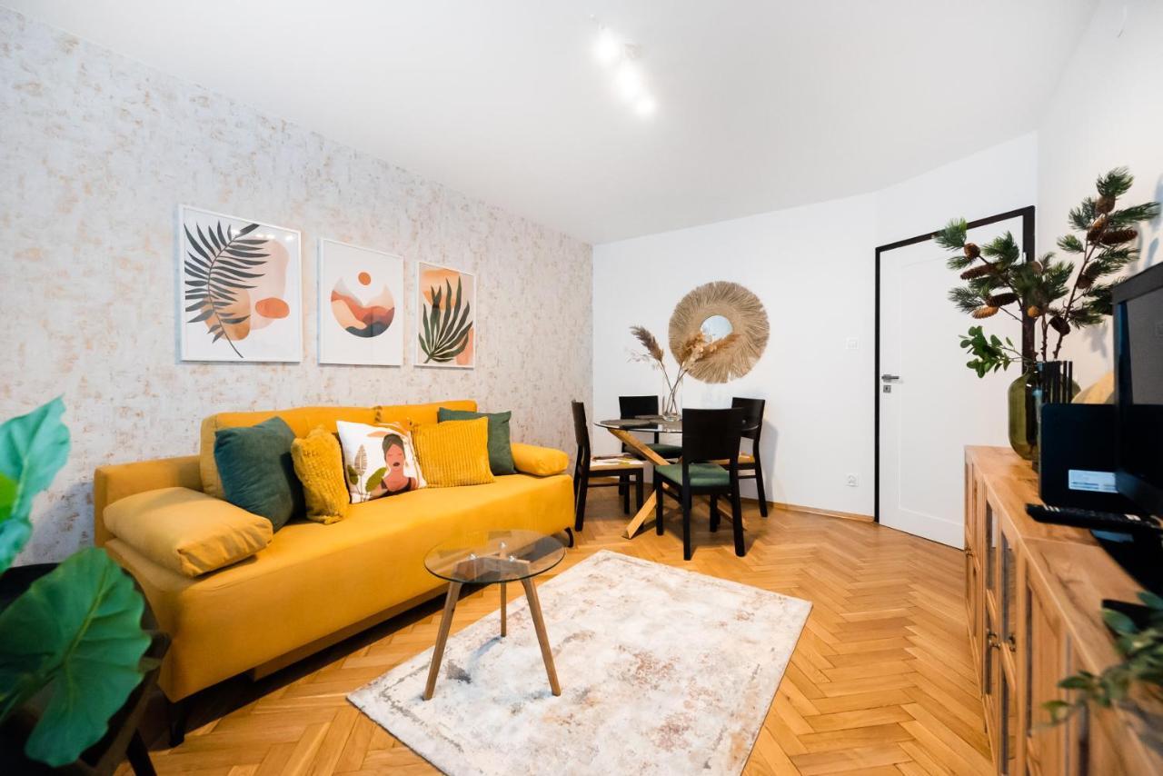 Metro Swietokrzyska Boho Aesthetic Apartment Varsovie Extérieur photo